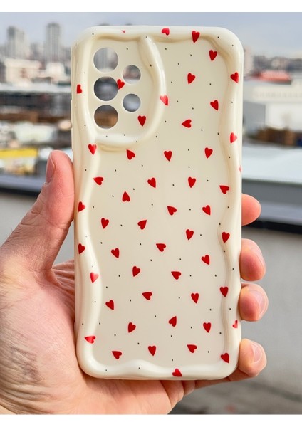 Samsung Galaxy A32 Kılıf Kamera Korumalı Dalga Kenarlı Kırmızı Kalp Desenli Silikon Kapak