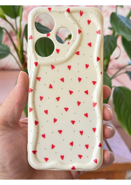 Xiaomi Redmi 13 4g Kılıf Kamera Korumalı Dalga Kenarlı Kırmızı Kalp Desenli Silikon Kapak