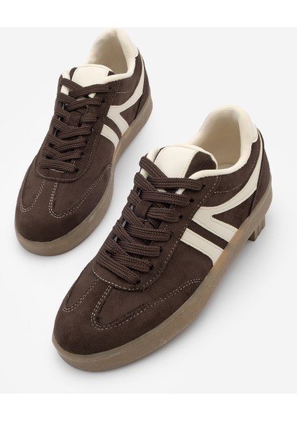 Kadın Sneaker Bağcıklı Düz Taban Spor Ayakkabı Tiyone