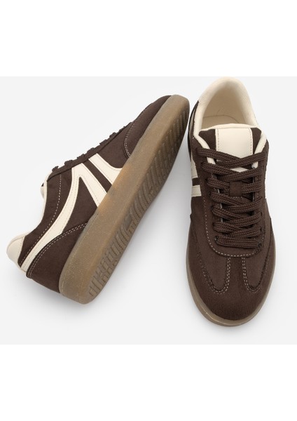 Kadın Sneaker Bağcıklı Düz Taban Spor Ayakkabı Tiyone