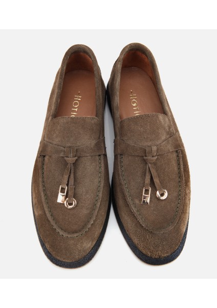 01AYH313260A880 KADIN Süet Deri Haki Gold Aksesuarlı Klasik Loafer