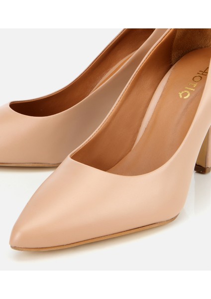 01AYH312530A330 KADIN Deri Bej Yüksek Topuklu Stiletto modelleri