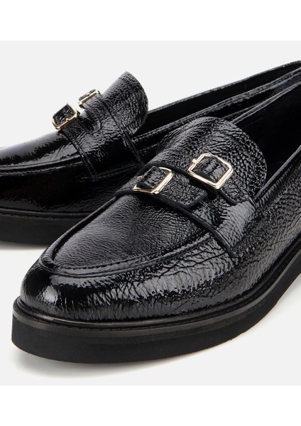 01AYH313640A100 KADIN Rugan Deri Siyah Tokalı Klasik Loafer modelleri