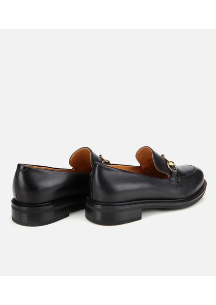 01AYH312980A100 KADIN Deri Siyah Tokalı Klasik Loafer fırsatları
