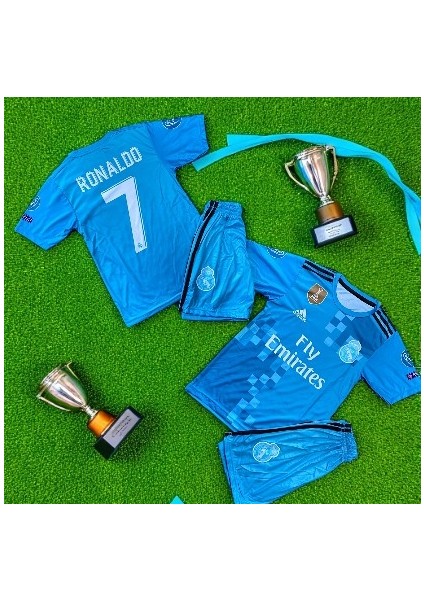 Real Madrid Ronaldo 2018 Deplasman Turkuaz Çocuk Halı Saha Forması modelleri