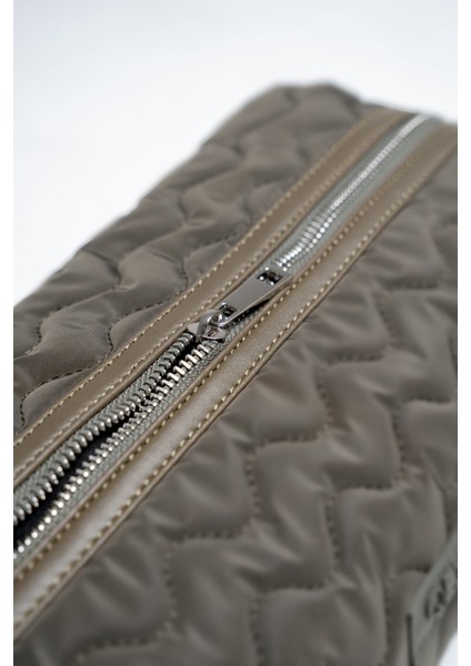 Yeşil Xl Premium Kozmetik Çanta, Şık ve Kullanışlı Seyahat Çantası indirimleri