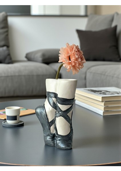 Balerin Ayakkabısı Temalı Dekorasyon, Fonksiyonel Vazo, Kalemlik, Fırçalık - Çok Amaçlı Organizer indirimleri