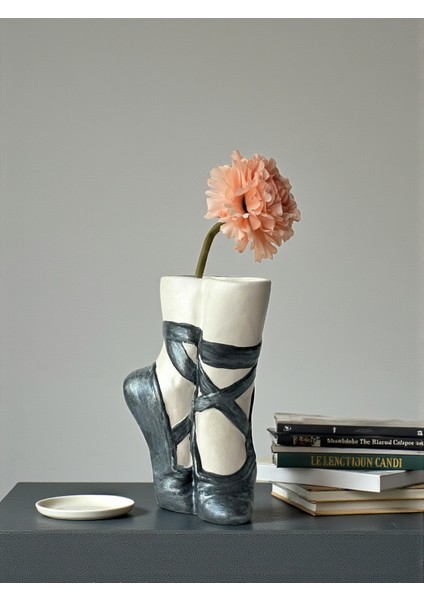 Balerin Ayakkabısı Temalı Dekorasyon, Fonksiyonel Vazo, Kalemlik, Fırçalık - Çok Amaçlı Organizer