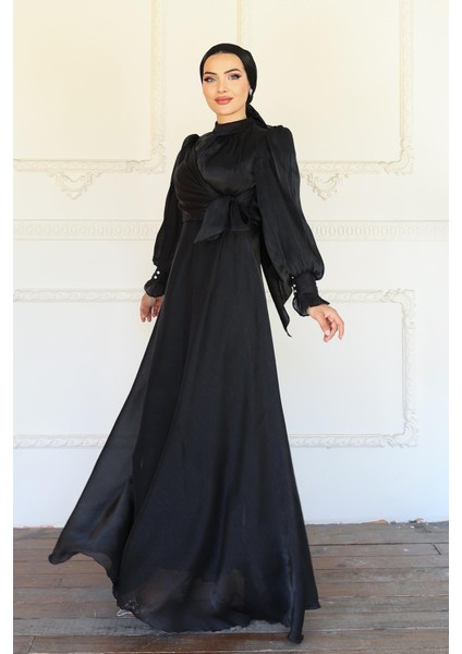 Yandan Bağlamalı Manşet Detaylı Yoryo Ipek Tesettür Abiye Siyah 1241
