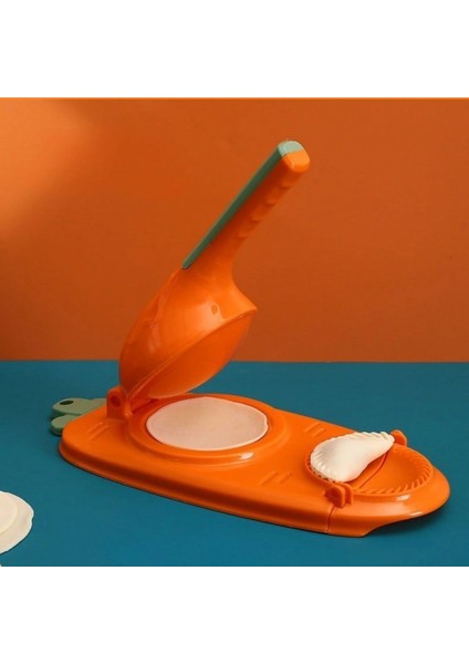 Havuç Tasarımlı Şık Pratik Börek Mantı Hamuru Presleme Börek Yapma Kalıbı indirimleri