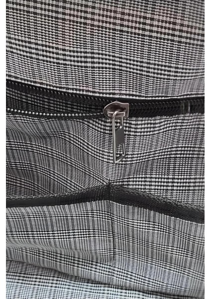 Turkuaz Unisex Şifreli Dayanıklı Esnek Silikon Makyaj ve El Çantası