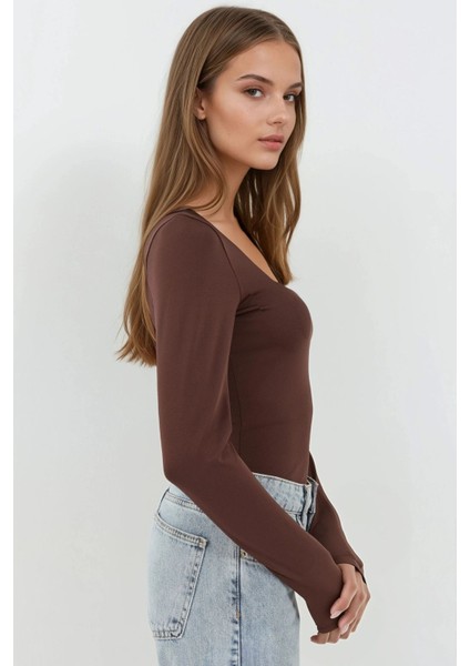 Kadın Slim Fit Kare Yaka Esnek Üst Koyu Mocha Kahve indirimleri