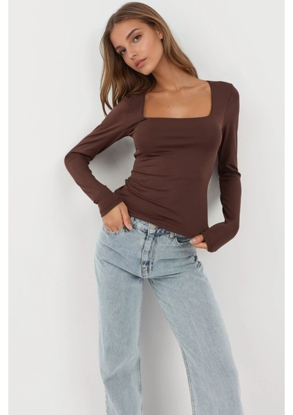 Kadın Slim Fit Kare Yaka Esnek Üst Koyu Mocha Kahve
