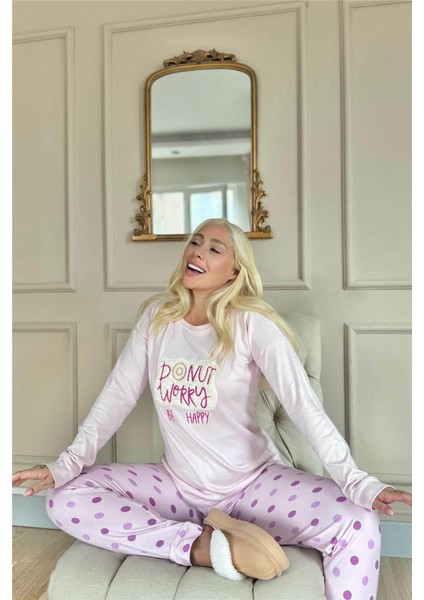 Toz Pembe Donut Worry Desenli Termal Kadın Pijama Takımı fiyatları