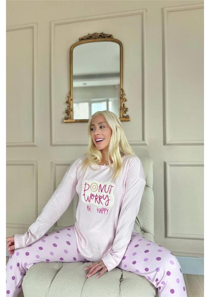 Toz Pembe Donut Worry Desenli Termal Kadın Pijama Takımı modelleri