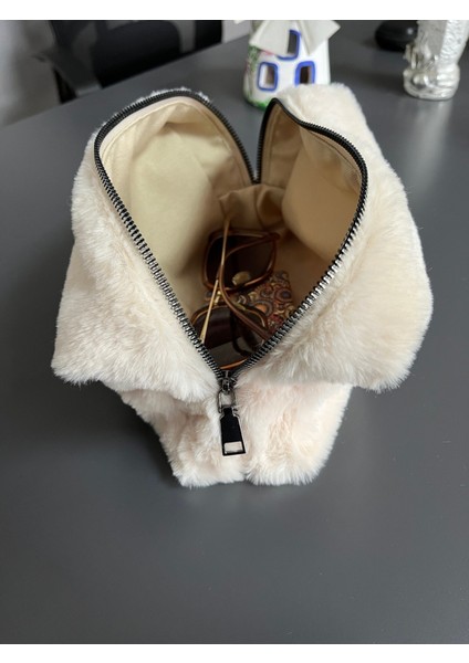 Yumuşak Peluş Makyaj ve Seyahat Çantası, 2'li Set Bej modelleri