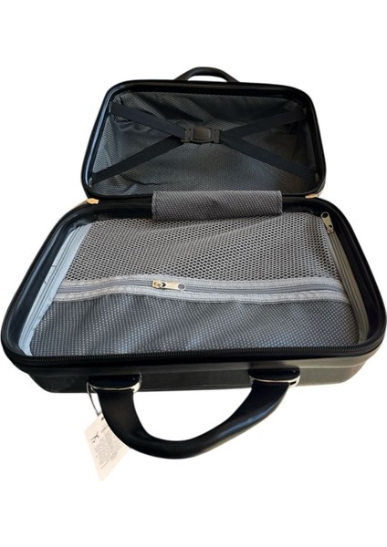 Siyah Silikon Makyaj ve Tıraş Çantası, Pratik ve Şık Tasarım modelleri