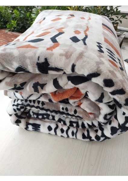 Çift Kişilik Battaniye 200X240 3kg