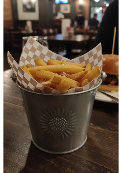 Metal Çok Amaçlı 2.3 Litre Güneş Kabartmalı Mini Kova - Dekoratif Saklama Kabı (14 cm)