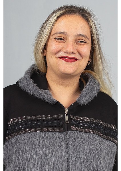 Büyük Beden Ön Kürk ve Taş Işlemeli Kapşonlu Mont fiyatları