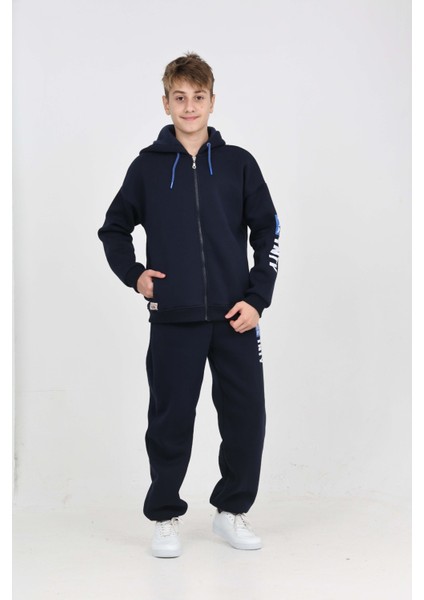 Erkek Çocuk Kolu Baskılı Eşofman Takım