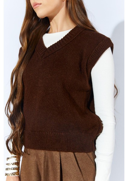 Kadın Kahve V Yakalı Basic Süveter indirimleri