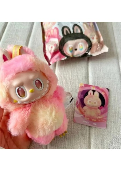 Labubu Into Energy Serisi Peluş Oyuncak