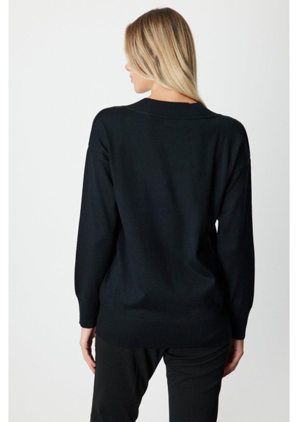 65327 Onteks Yakasında ve Omuzunda Şerit Detaylı Kazak fırsatları