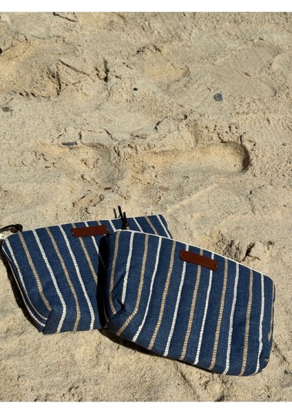 Mavi Çizgili Şık Makyaj Çantası, Pratik ve Şık Tasarım, Taşıması Kolay. modelleri