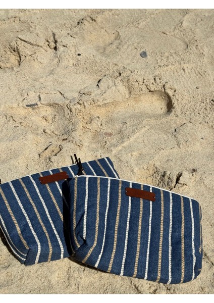 Mavi Çizgili Şık Makyaj Çantası, Pratik ve Şık Tasarım, Taşıması Kolay. indirimleri