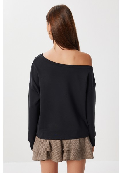 Açık Omuzlu Yumuşak Modal Sweatshirt LUB0252 Siyah indirimleri