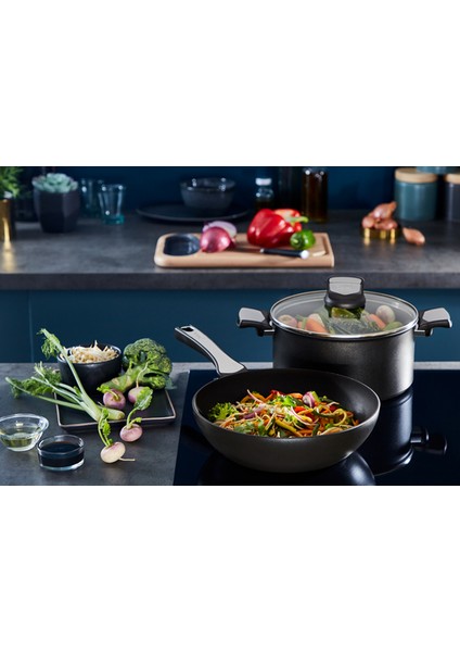 Titanyum 6X UnlimitedOne 28 Cm İndüksiyon Tabanlı Wok Tava - 2100116318 fırsatları