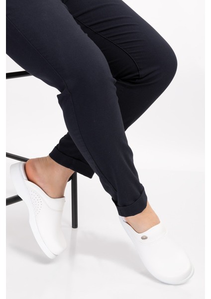 Unisex Kadın Beyaz Deliksiz Klasik Sabo Ortopedik Doktor Hemşire Aşçı Mutfak Terliği indirimleri