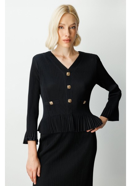 Süs Düğmeli Piliseli Bluz Siyah 03913