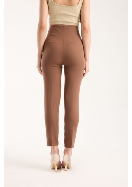 Yüksel Bel Dar Paça Toparlayıcı Kumaş Pantolon fırsatları