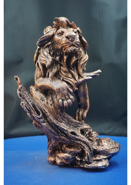 Ağaçlı Aslan Kral Heykel Biblo– Aslan Kral Ev Ofis Hediyelik Dekoratif Aksesuar (30 Cm)