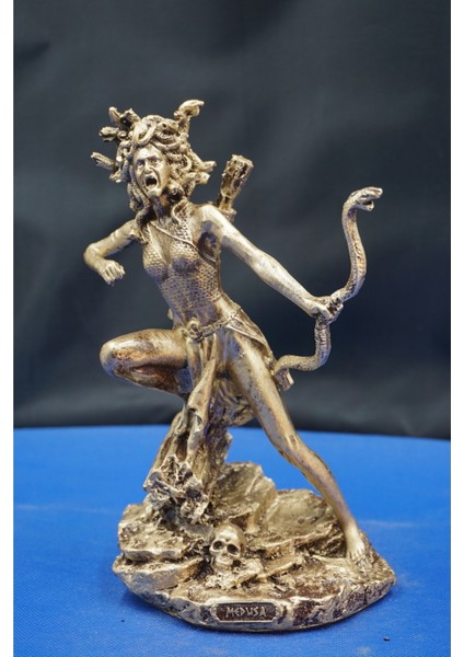 Antik Yunan Mitolojisi Medusa Heykel Biblo – Gizem ve Gücü Yansıtan Dekoratif Aksesuar (22 Cm)