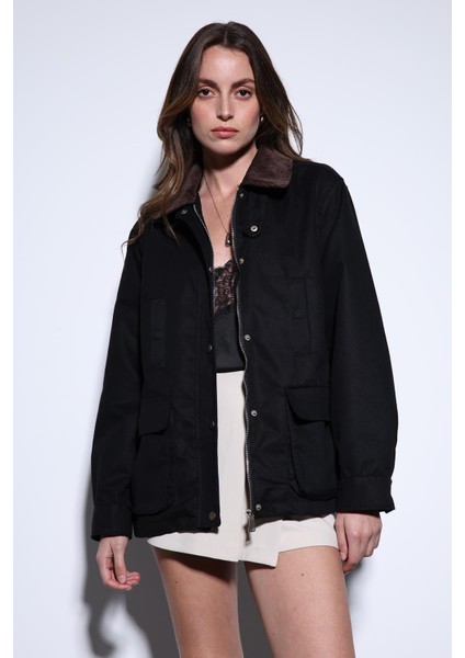 Siyah Kontrast Yaka Kadın Ceket fiyatları