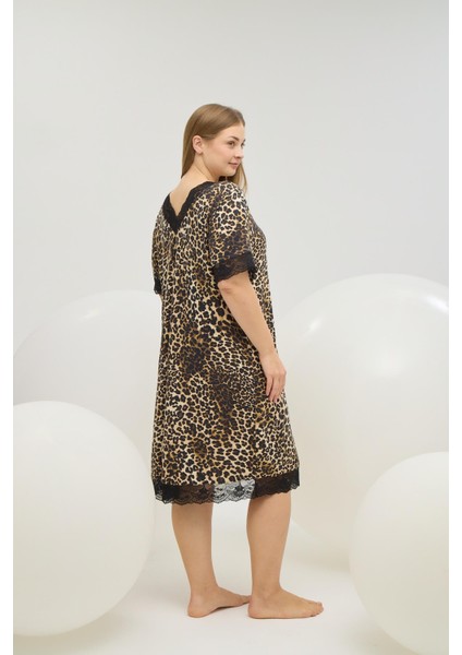Kadın Büyük Beden Kısa Kollu Dantel Detaylı Leopar Desenli Gecelik C0T5N861 modelleri