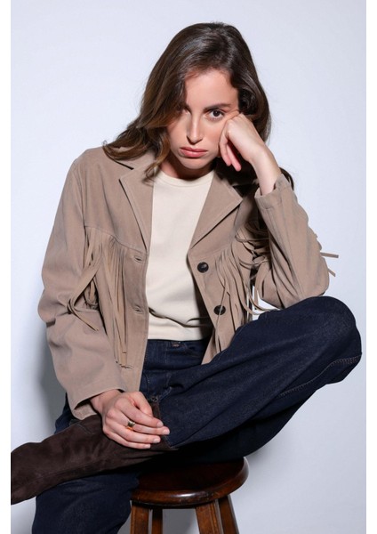 Bej Püskül Detaylı Süet Kadın Ceket fiyatları