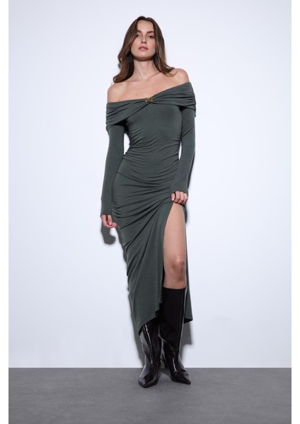 Haki Drape Detaylı Aksesuarlı Elbise