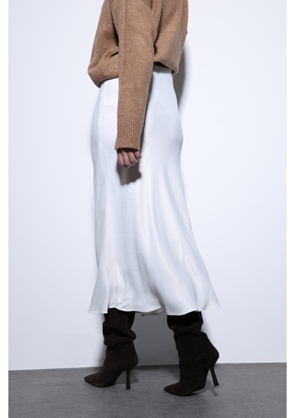 Beyaz Saten Midi Etek indirimleri