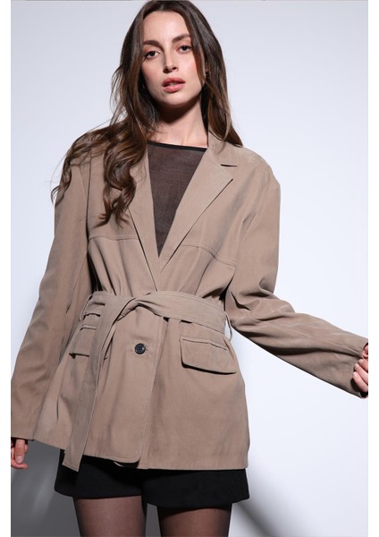 Bej Kuşak Bağlamalı Süet Kadın Ceket fiyatları