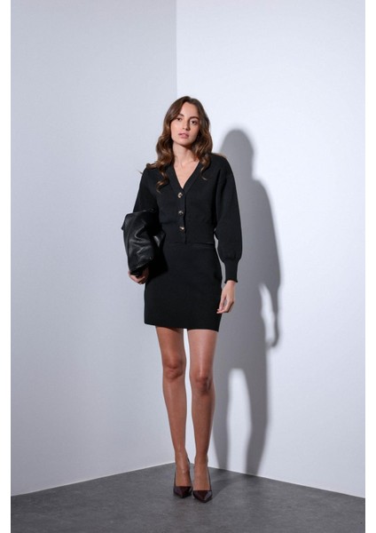 Siyah Triko Kadın Mini Etek modelleri