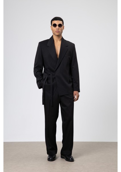 Oversize Kuşaklı Takım Elbise Siyah