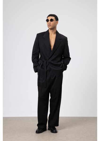 Oversize Kuşaklı Takım Elbise Siyah fiyatları