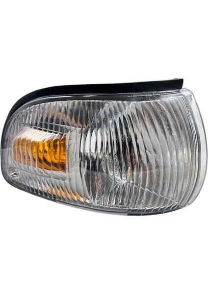 Hyundaı Sinyal H100 97-02 Sağ (Duylu)