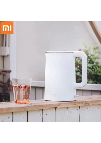 Beyaz 1,5 Lt Elektrikli Su Isıtıcı, Güvenilir ve Şık Tasarım fırsatları