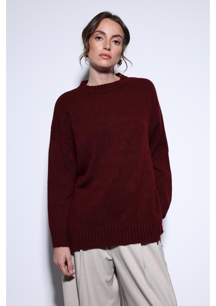 Bordo Yırtmaç Detaylı Kadın Kazak fiyatları