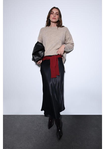 Bej Yırtmaç Detaylı Kadın Kazak